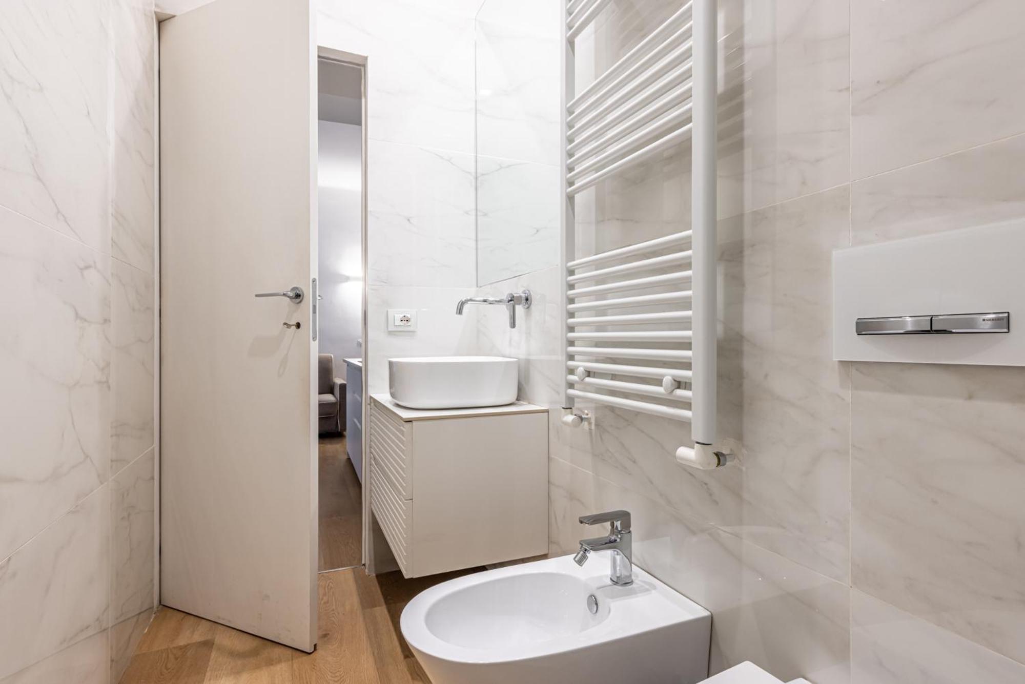 Sant'Andrea Charme Apartments Milan Exterior photo